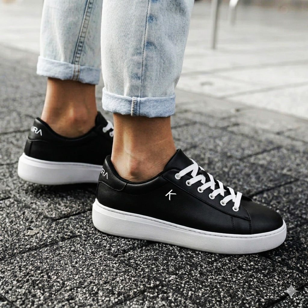 BLACK SNEAKERS